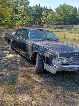 1968 Lincoln Continental Sedan