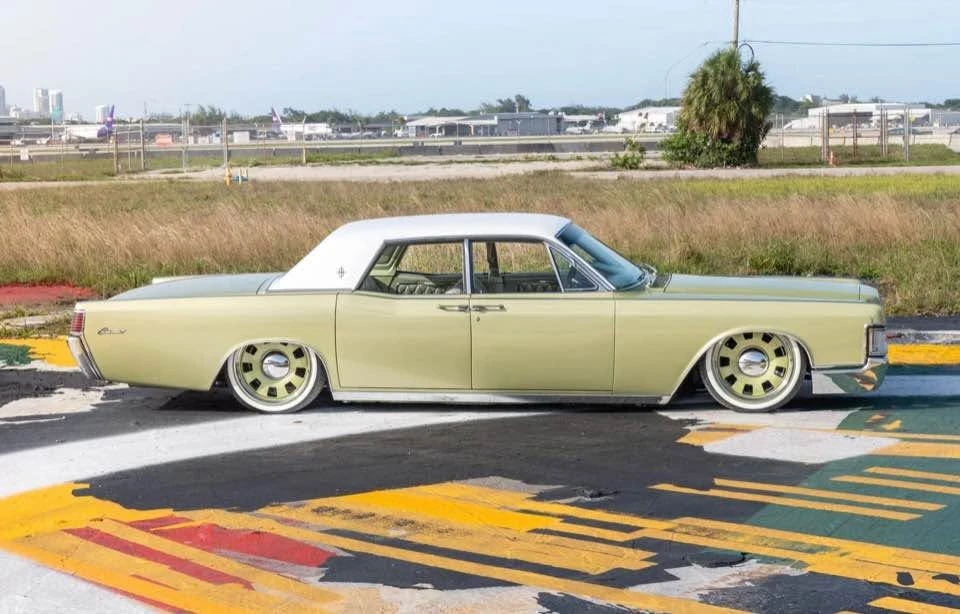 1968 Lincoln Continental 4th Gen - Image 2 of 20