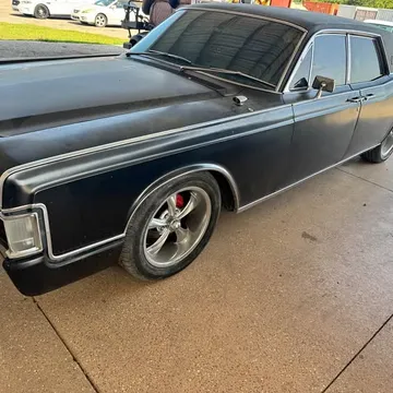 1968 Lincoln Continental Premiere Sedan 4D