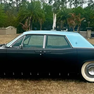 1968 Lincoln Continental Sedan 4D