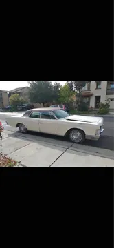 1968 Lincoln Continental Sedan 4D