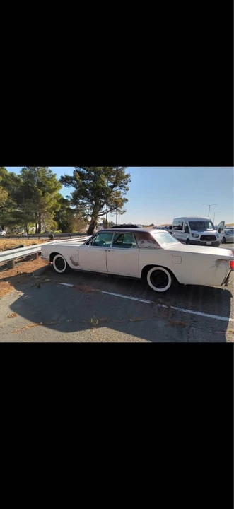 1968 Lincoln Continental 4th Gen - Image 6 of 11