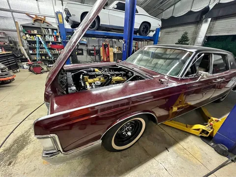 1968 Lincoln Continental Sedan 4D