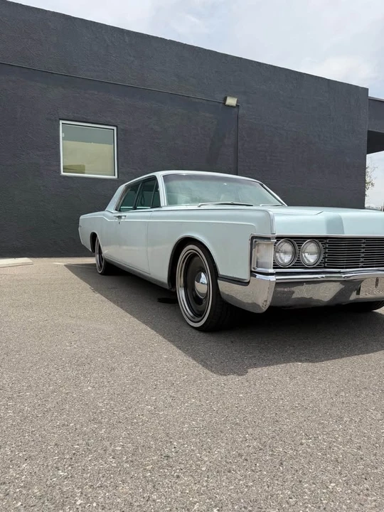 1968 Lincoln Continental 4th Gen - Image 8 of 20