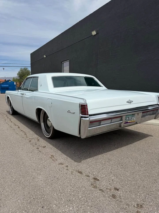 1968 Lincoln Continental 4th Gen - Image 18 of 20