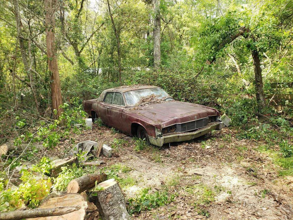 1968 Lincoln Continental 4th Gen - Image 8 of 10