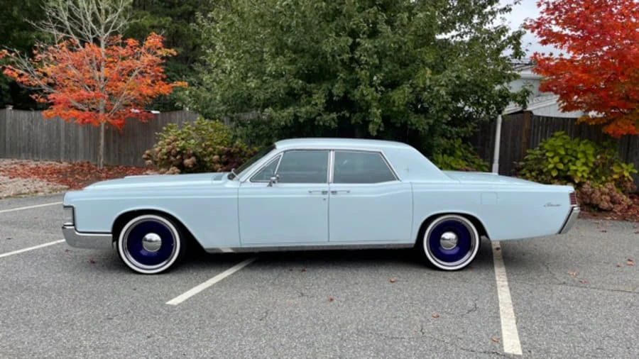 1968 Lincoln Continental 4th Gen - Image 10 of 14