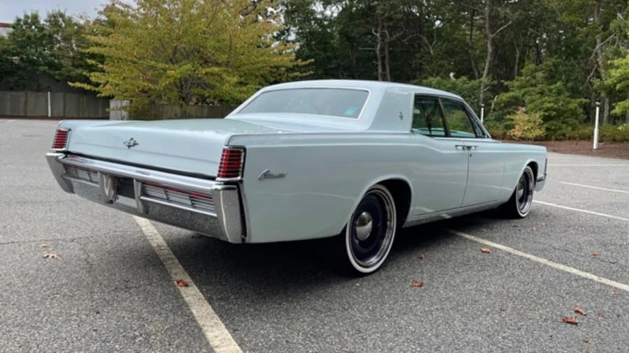 1968 Lincoln Continental 4th Gen - Image 14 of 14