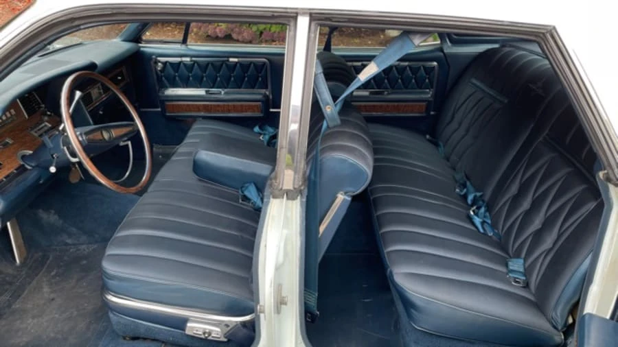 1968 Lincoln Continental 4th Gen - Image 4 of 14
