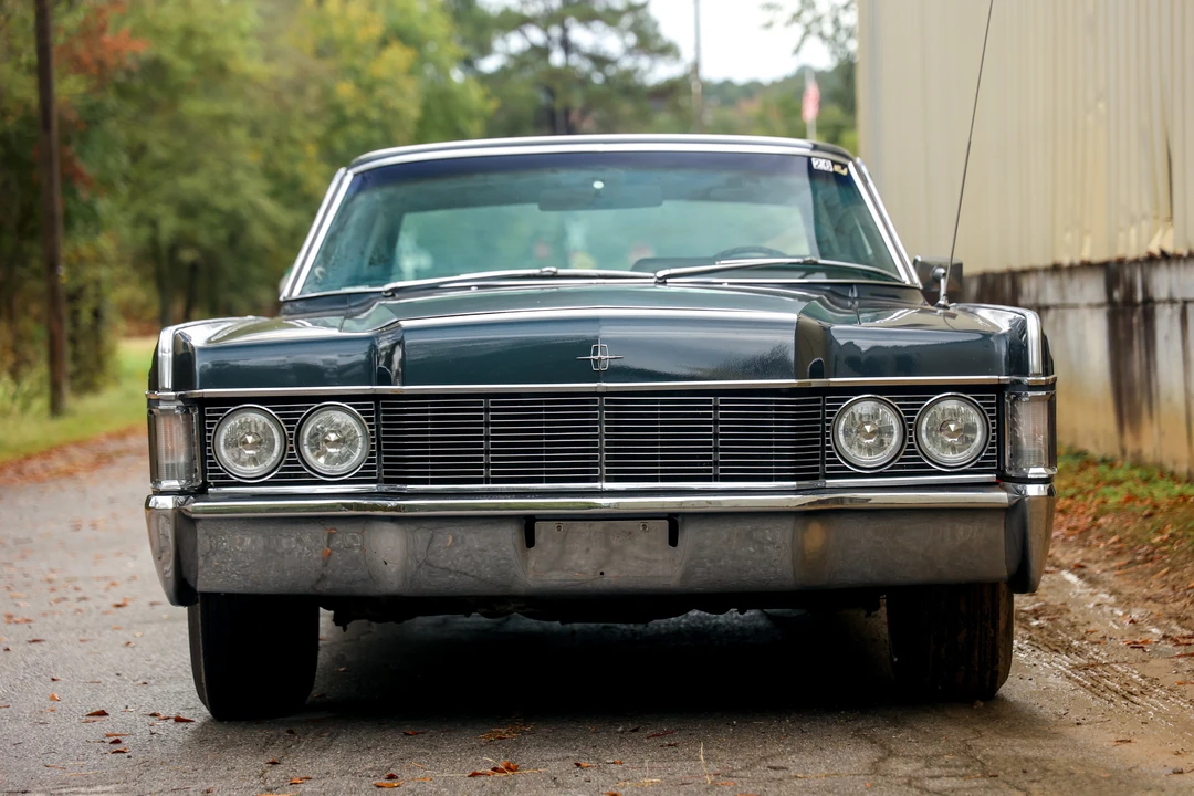 1968 Lincoln Continental 4th Gen - Image 2 of 31