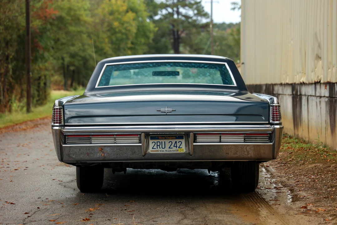 1968 Lincoln Continental 4th Gen - Image 10 of 31
