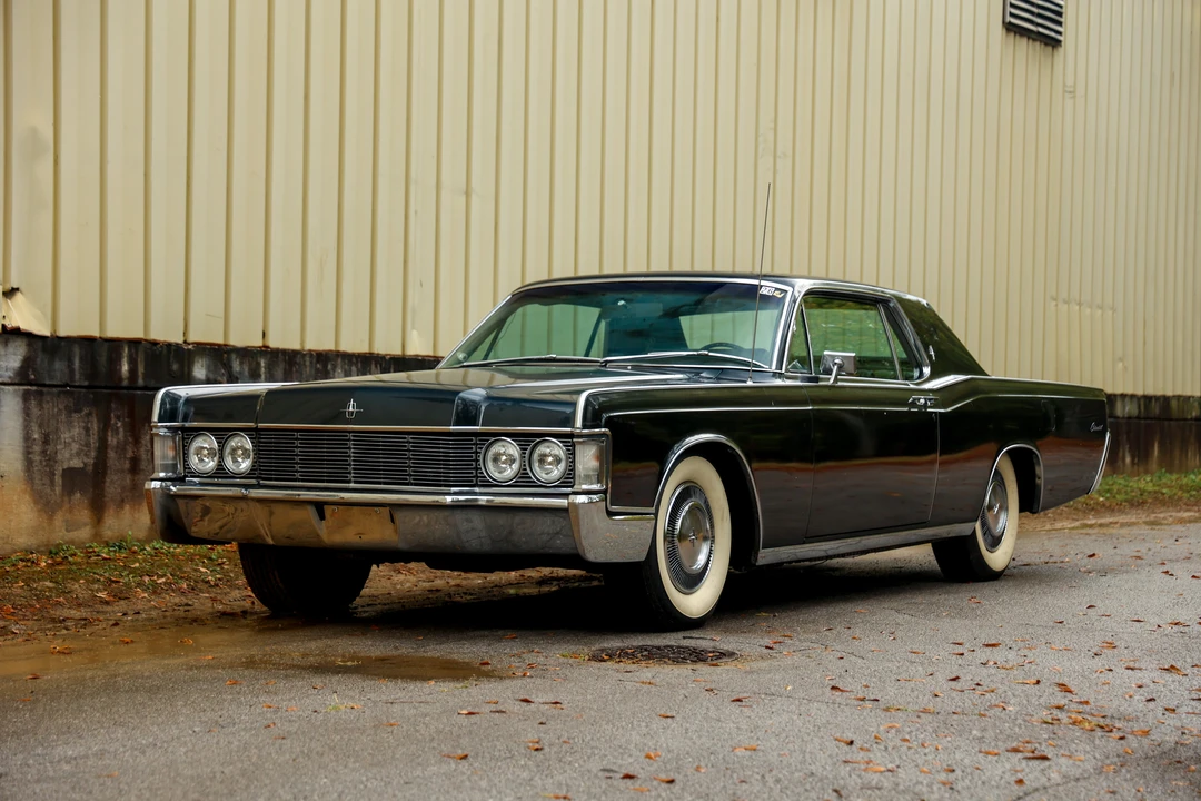 1968 Lincoln Continental 4th Gen - Image 3 of 31