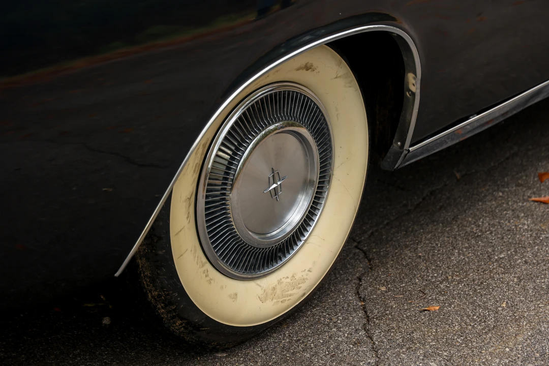 1968 Lincoln Continental 4th Gen - Image 23 of 31