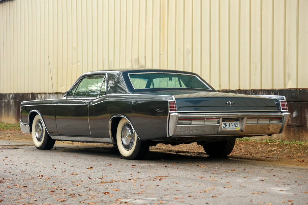 1968 Lincoln Continental 4th Gen - Image 11 of 31