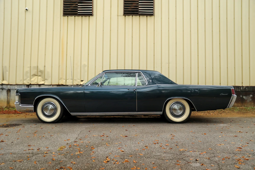 1968 Lincoln Continental 4th Gen - Image 14 of 31