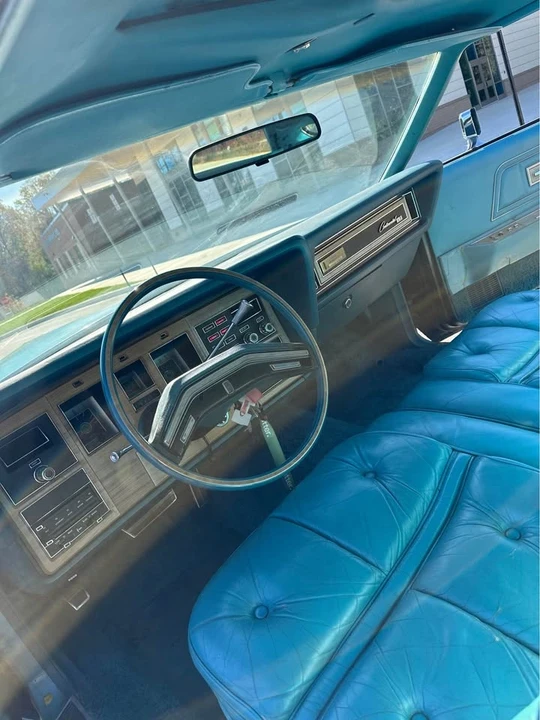 1968 Lincoln Continental 4th Gen - Image 9 of 15