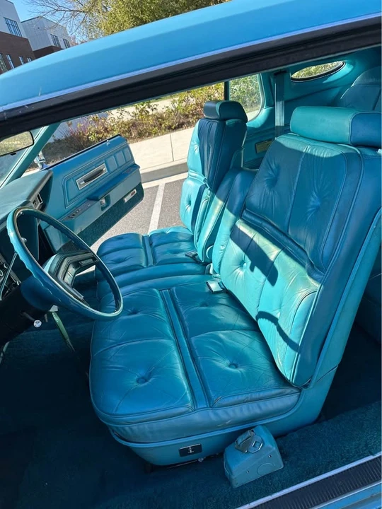 1968 Lincoln Continental 4th Gen - Image 10 of 15