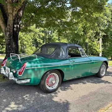 1968 MG B