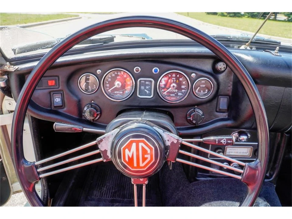1968 MG MGB Roadster - Image 12 of 31