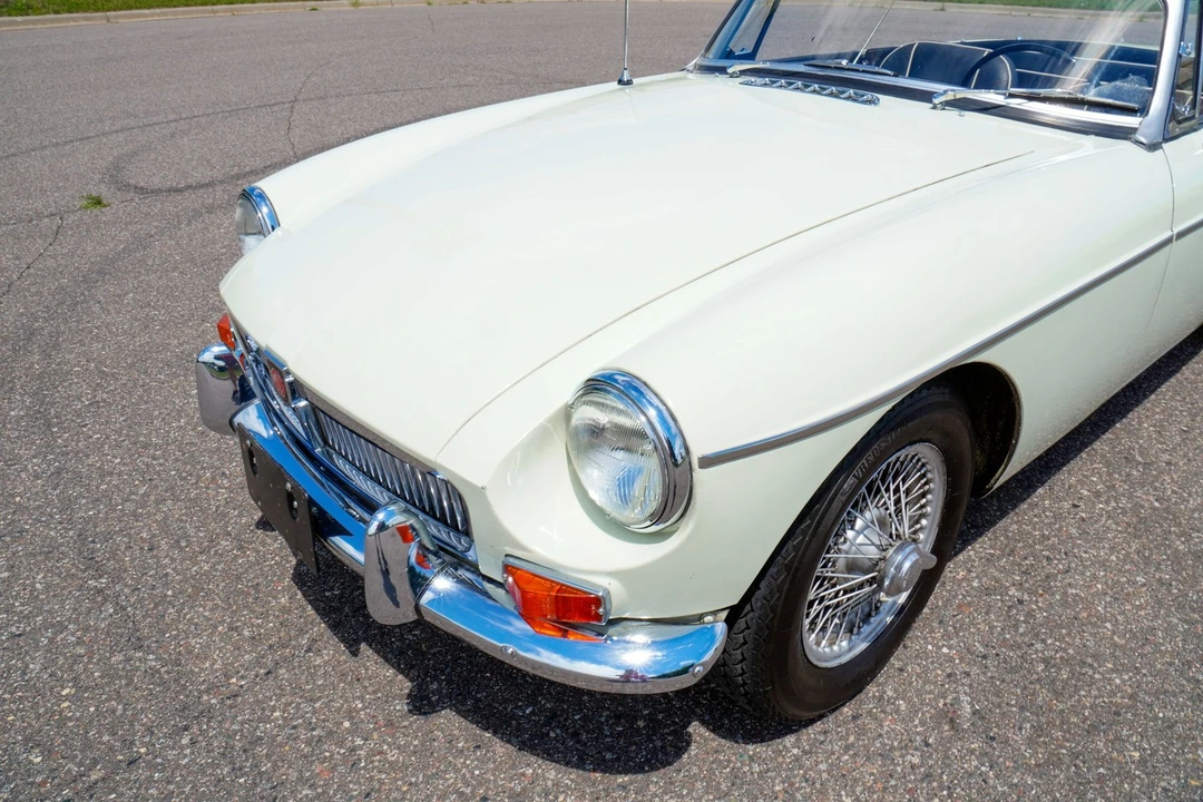 1968 MG MGB Roadster - Image 25 of 31