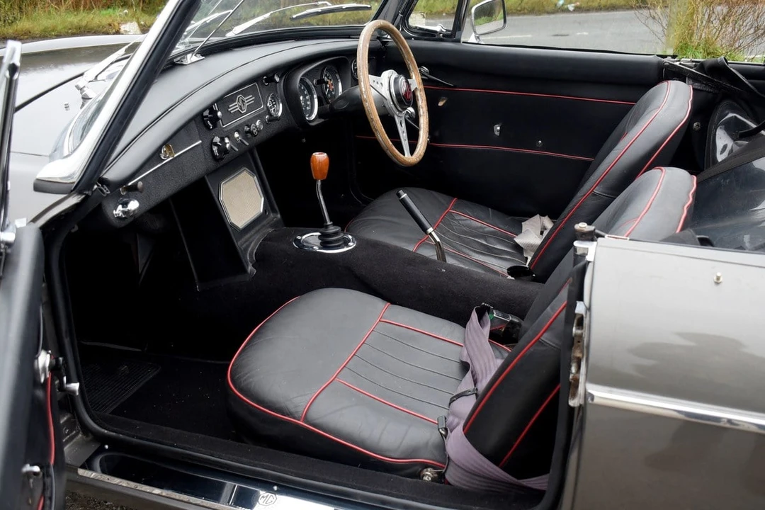 1968 MG MGB Roadster - Image 30 of 30
