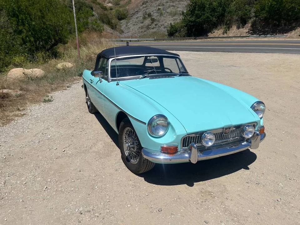 1968 MG MGB Roadster - Image 2 of 21