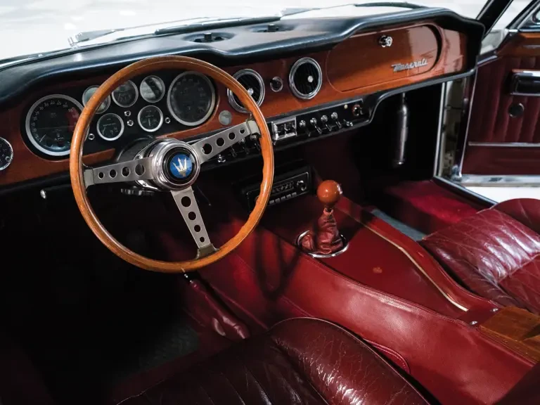 1968 Maserati Mexico - Image 5 of 27