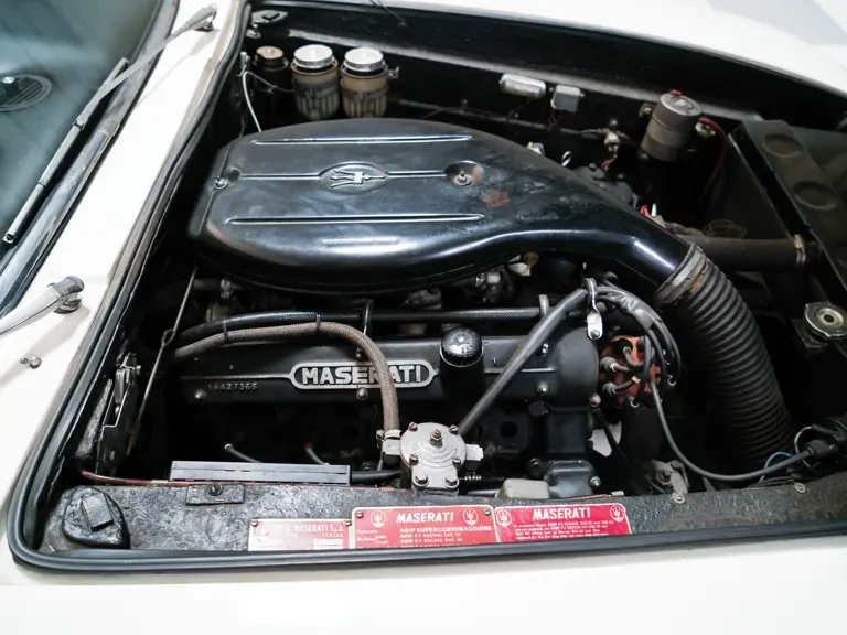 1968 Maserati Mexico - Image 4 of 27