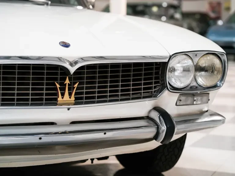 1968 Maserati Mexico - Image 9 of 27