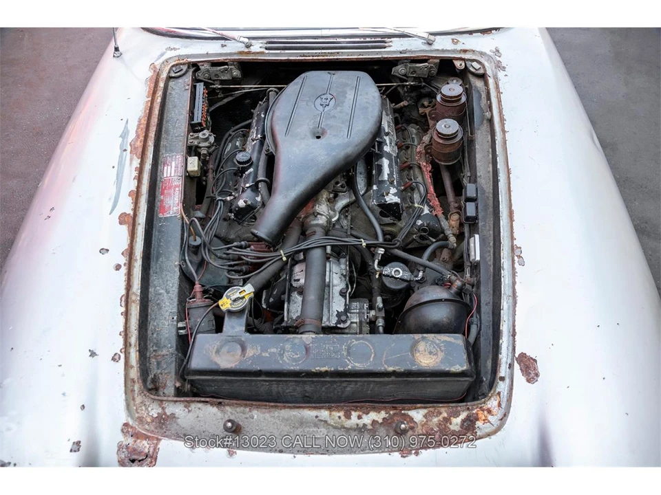 1968 Maserati Quattroporte 1st Gen - Image 30 of 31