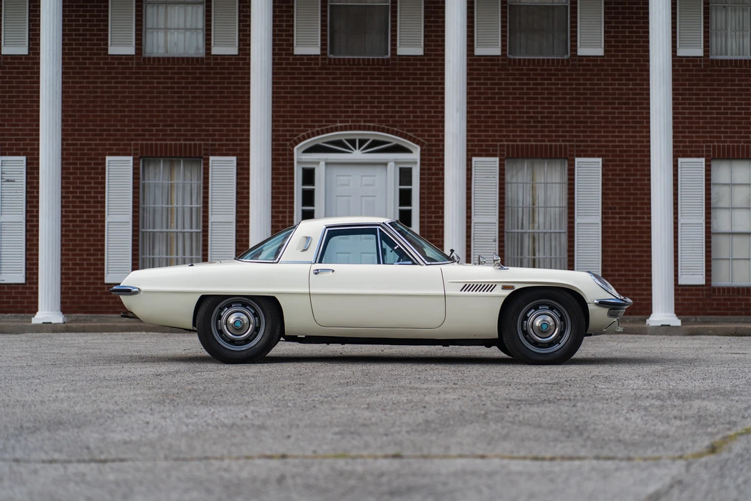 1968 Mazda L10A/L10B Cosmo - Image 13 of 31