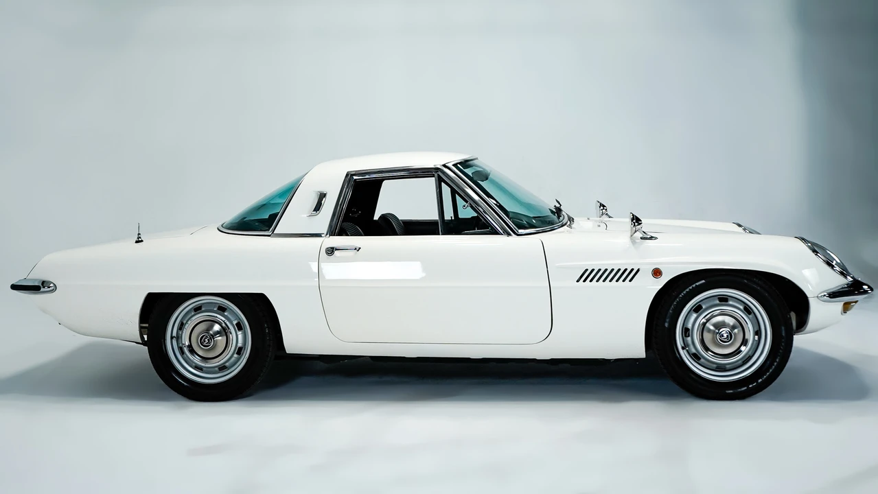 1968 Mazda L10A/L10B Cosmo - Image 9 of 31