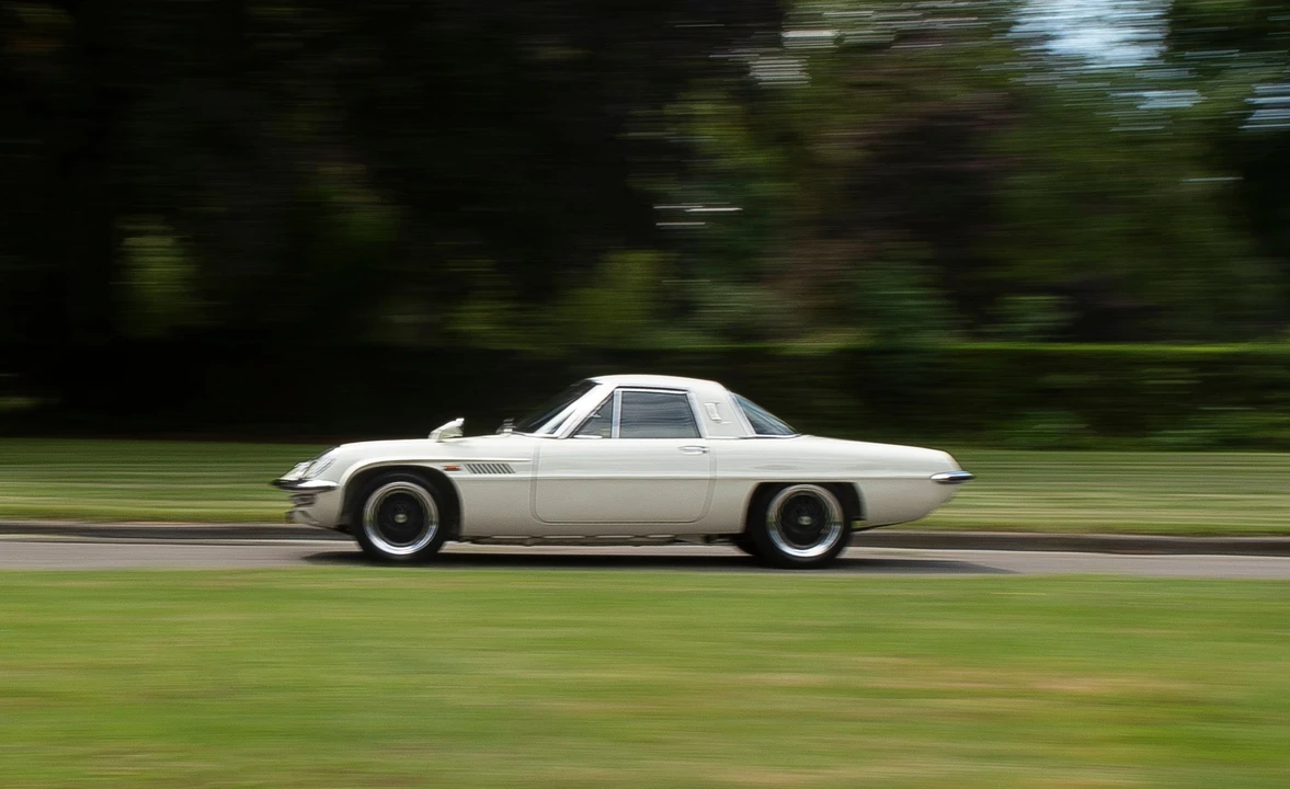 1968 Mazda L10A/L10B Cosmo - Image 7 of 17