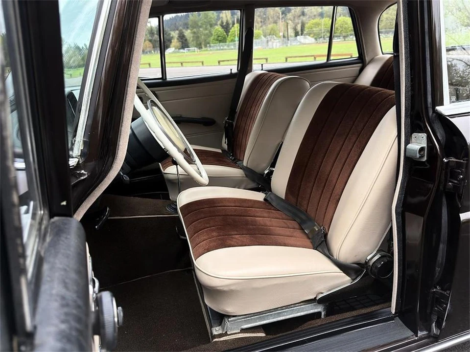1968 Mercedes-Benz W114 & W115 - Image 17 of 31