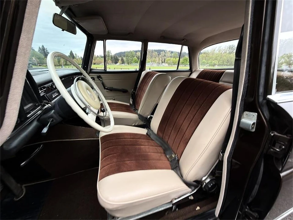 1968 Mercedes-Benz W114 & W115 - Image 21 of 31