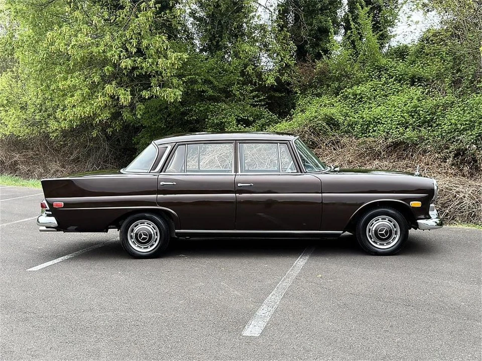 1968 Mercedes-Benz W114 & W115 - Image 10 of 31