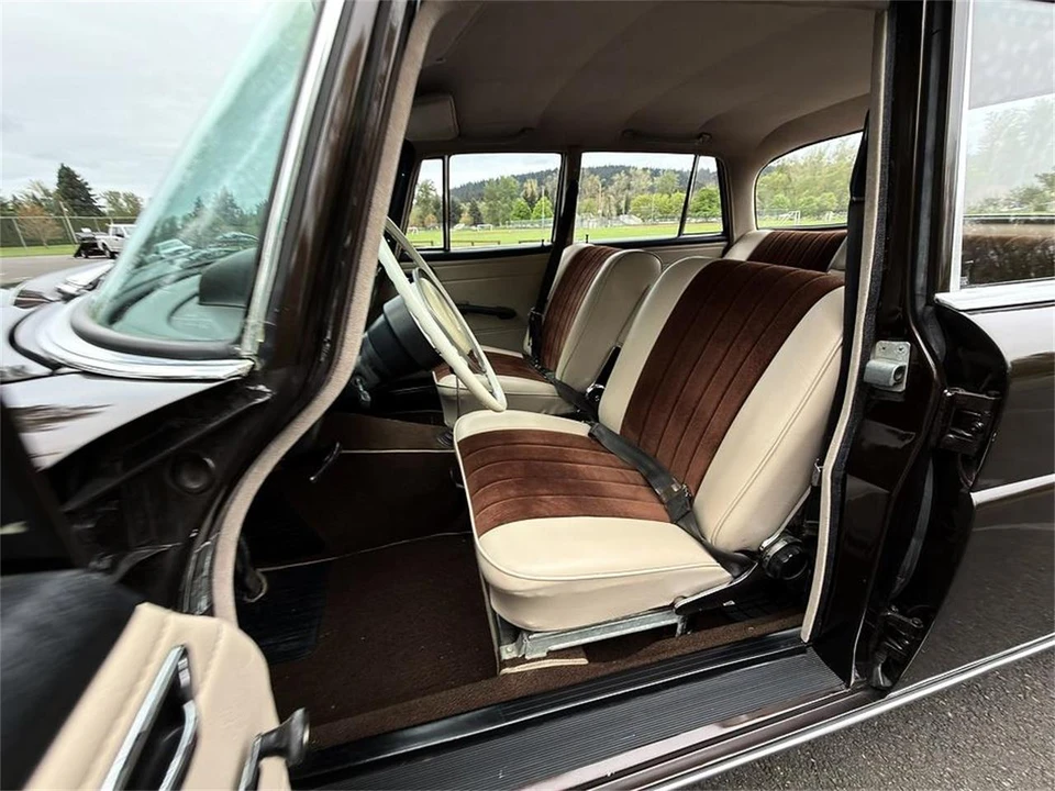 1968 Mercedes-Benz W114 & W115 - Image 18 of 31