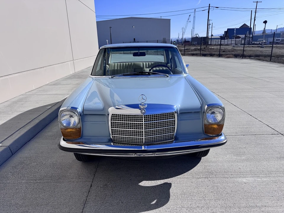 1968 Mercedes-Benz W114 & W115 - Image 3 of 31