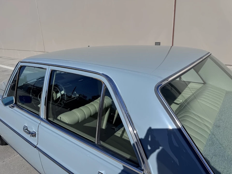 1968 Mercedes-Benz W114 & W115 - Image 31 of 31