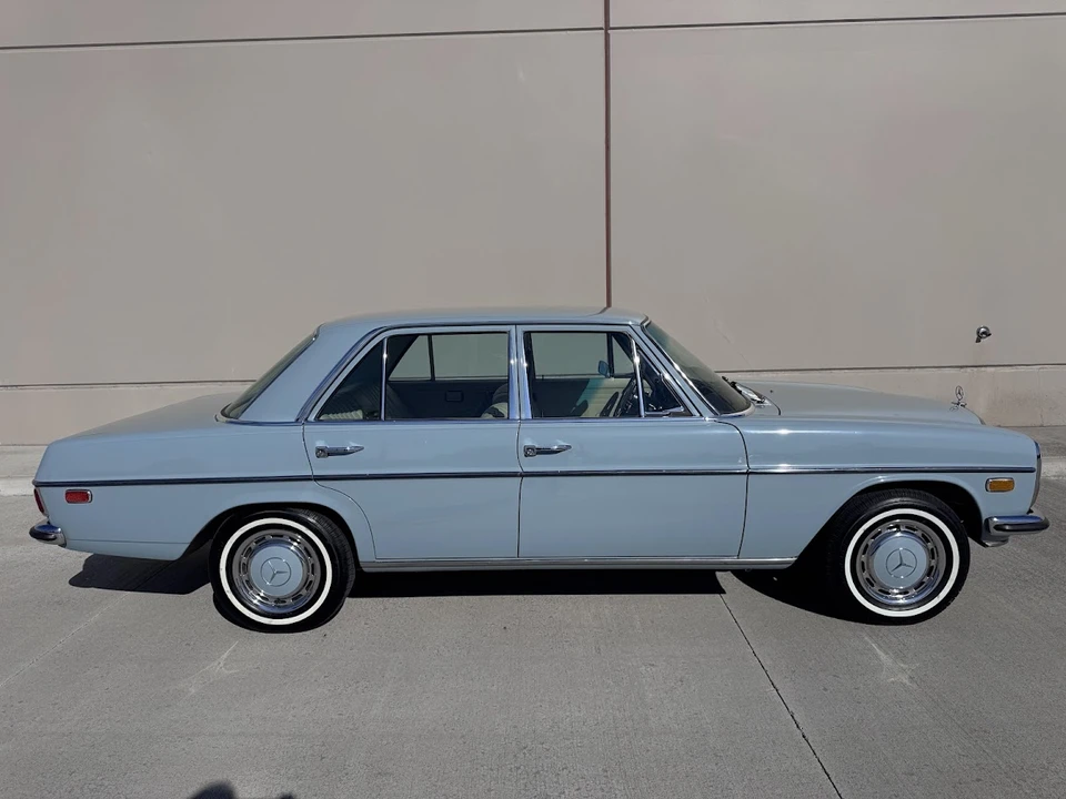 1968 Mercedes-Benz W114 & W115 - Image 6 of 31