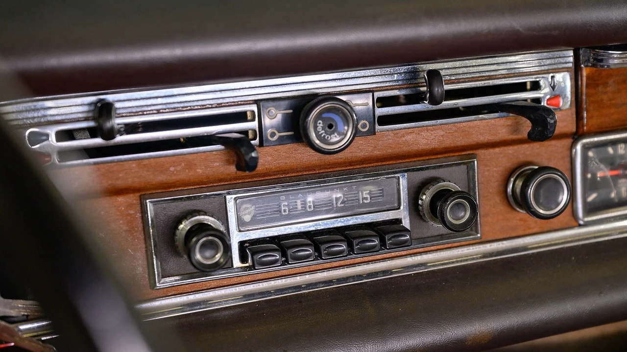 1968 Mercedes-Benz W110 - Image 27 of 31