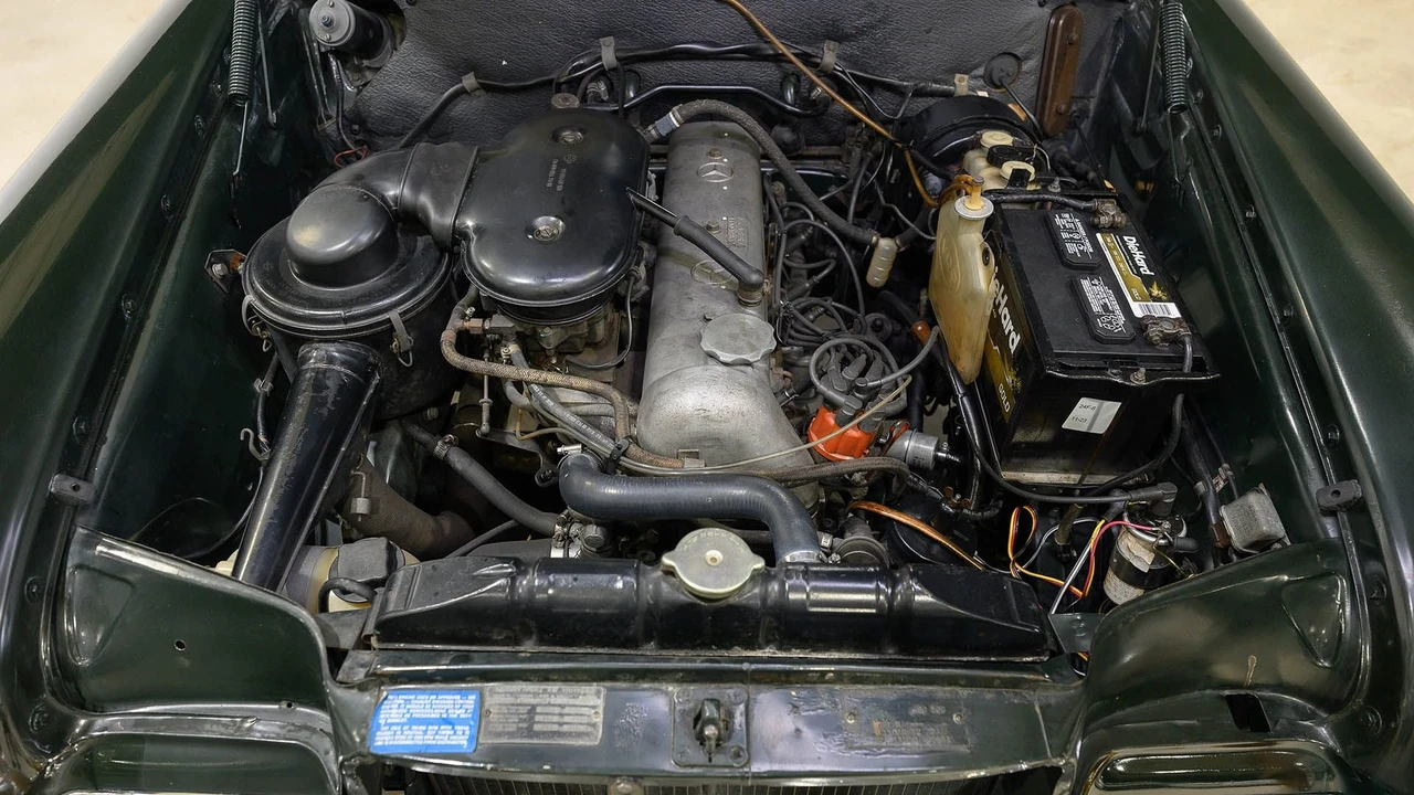 1968 Mercedes-Benz W110 - Image 3 of 31