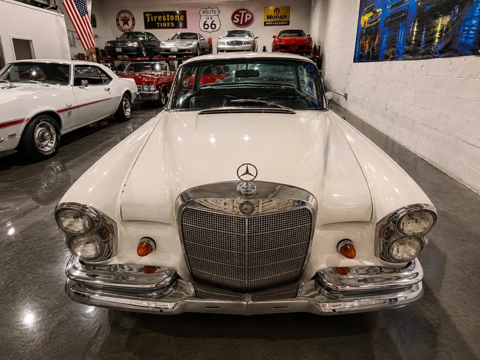 1968 Mercedes-Benz W108 & W109 - Image 9 of 31