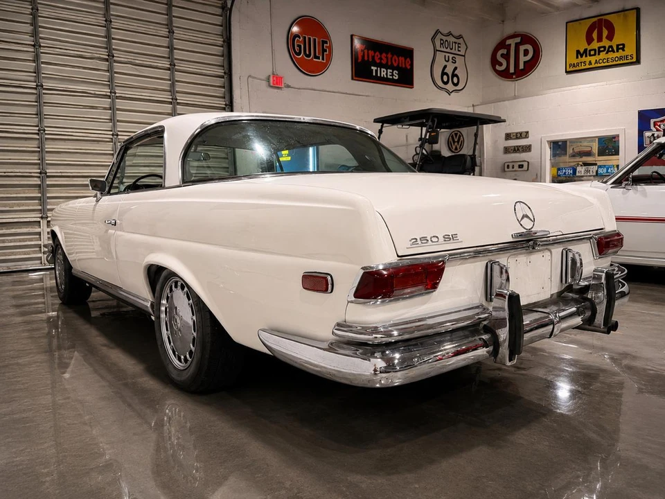1968 Mercedes-Benz W108 & W109 - Image 6 of 31