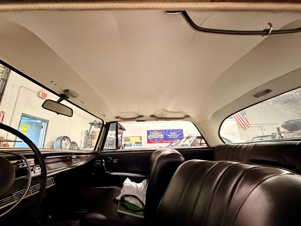 1968 Mercedes-Benz W108 & W109 - Image 15 of 31