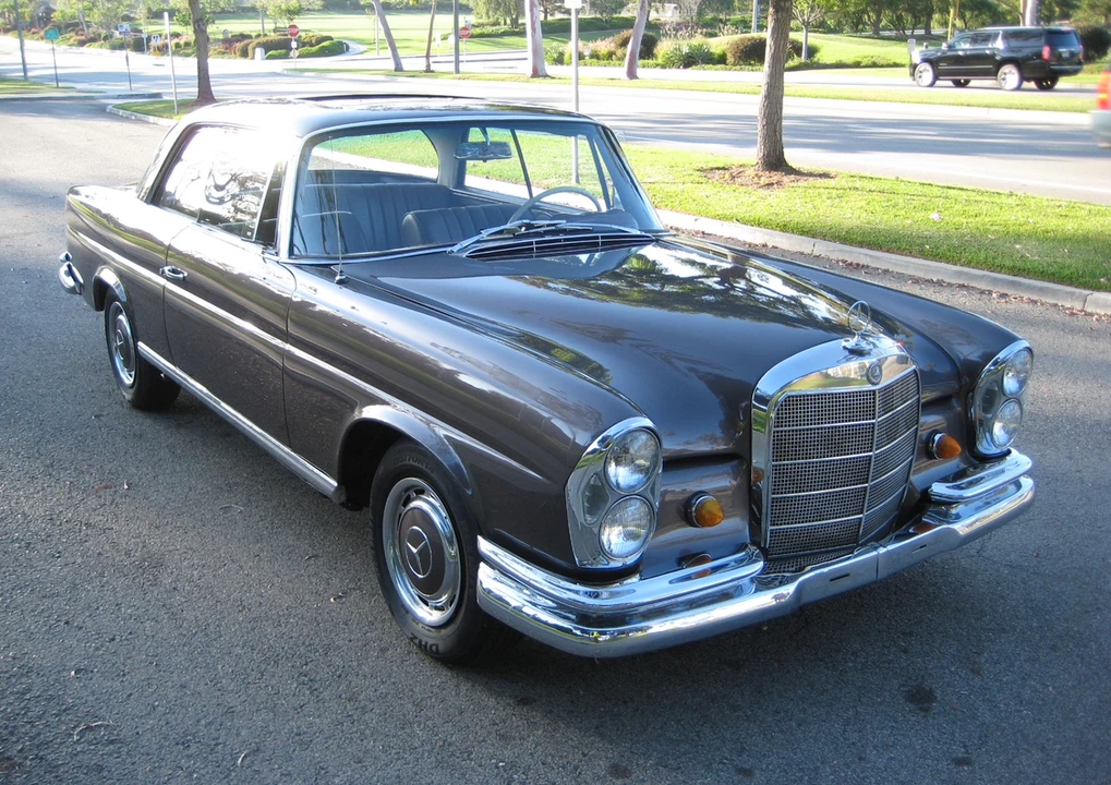 1968 Mercedes-Benz W111 - Image 2 of 31