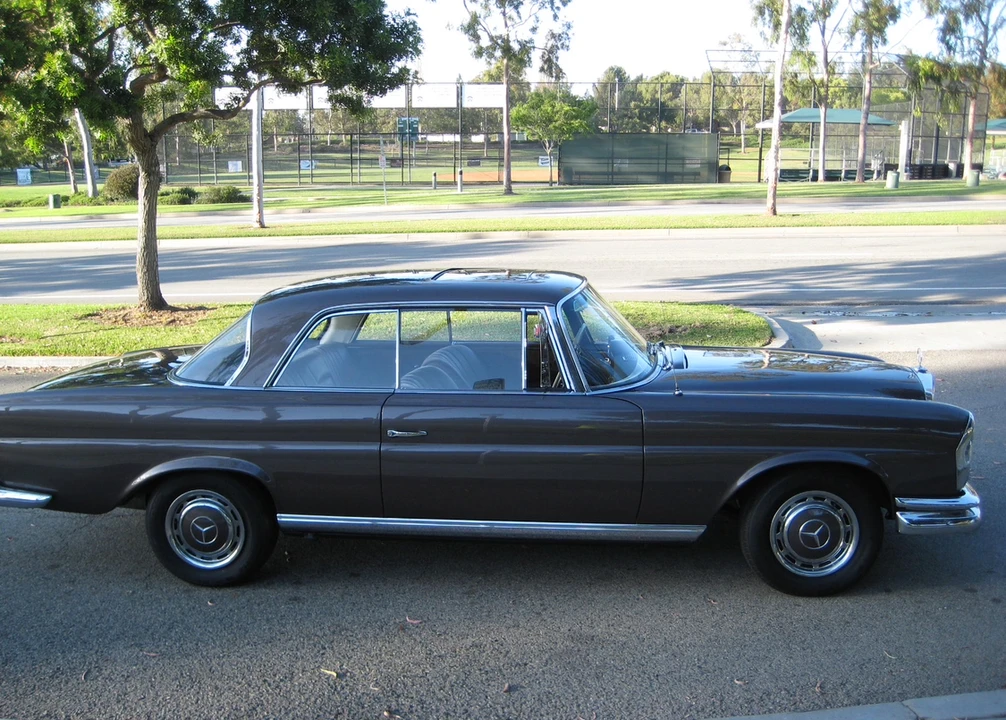 1968 Mercedes-Benz W111 - Image 4 of 31