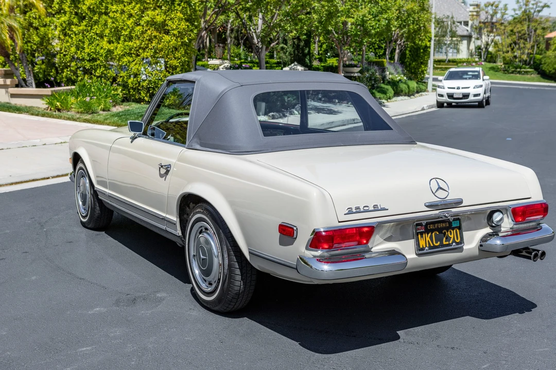 1968 Mercedes-Benz W113 SL-Class - Image 17 of 31