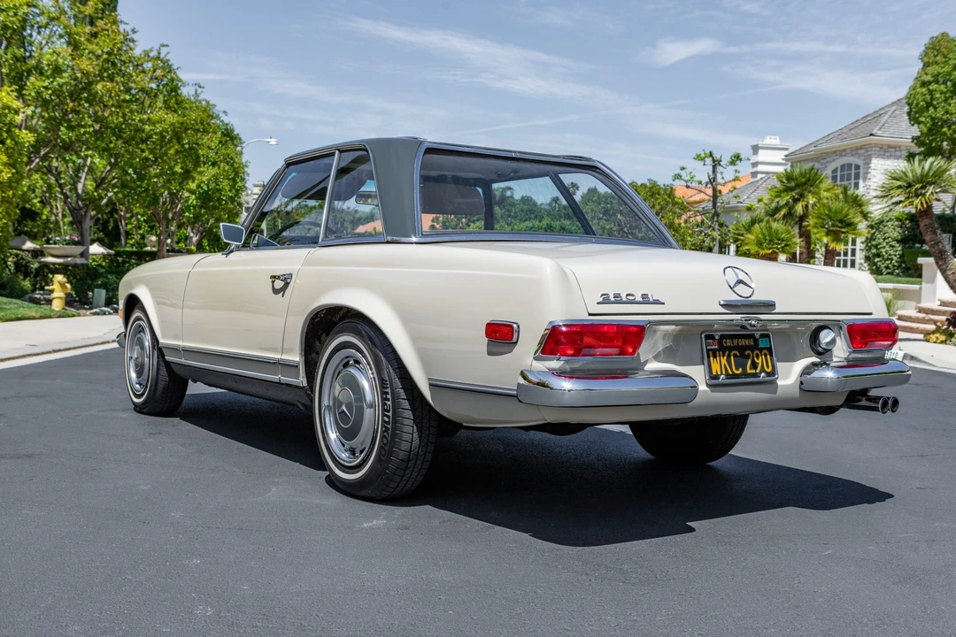 1968 Mercedes-Benz W113 SL-Class - Image 20 of 31