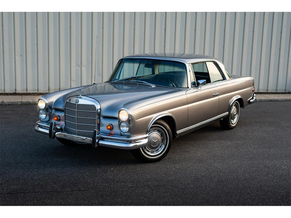 1968 Mercedes-Benz W108 & W109 - Image 2 of 31